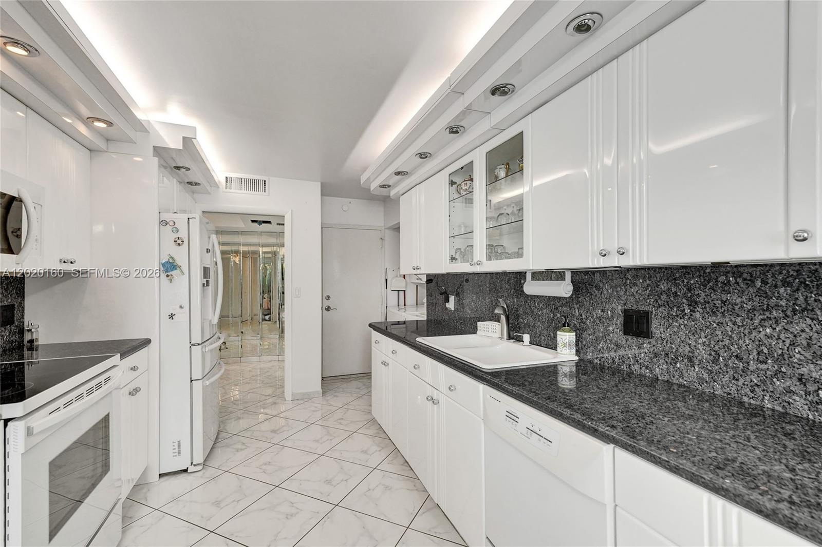 Photo of 1920 Ocean Dr  #16B, Hallandale Beach, Florida, 33009 - 