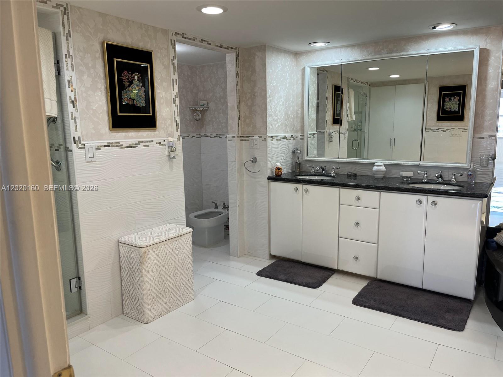 Photo of 1920 Ocean Dr  #16B, Hallandale Beach, Florida, 33009 - 
