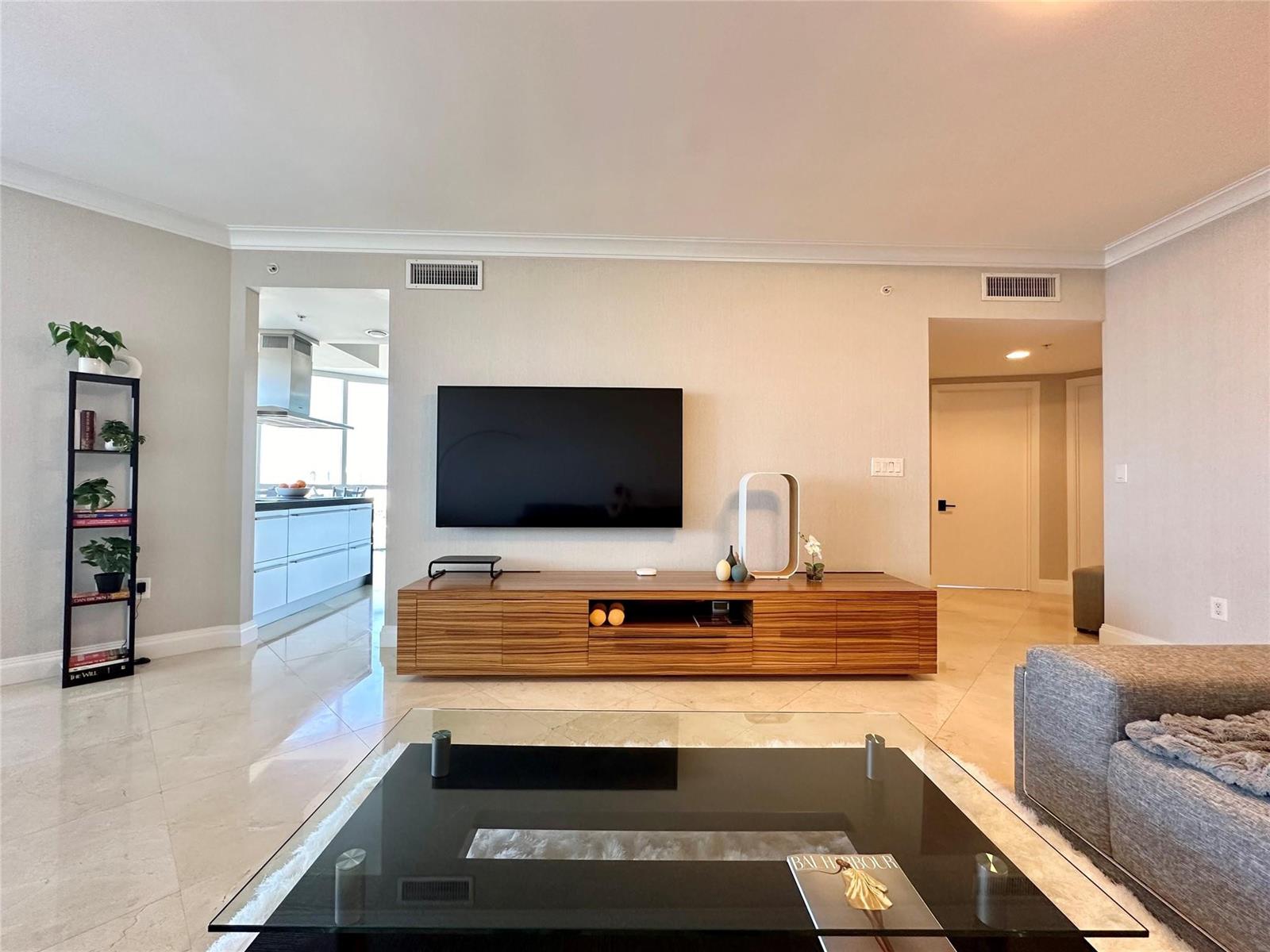 See details 1901 2 / 1649 sq. ft. $ 2026-06-17 0 Photo