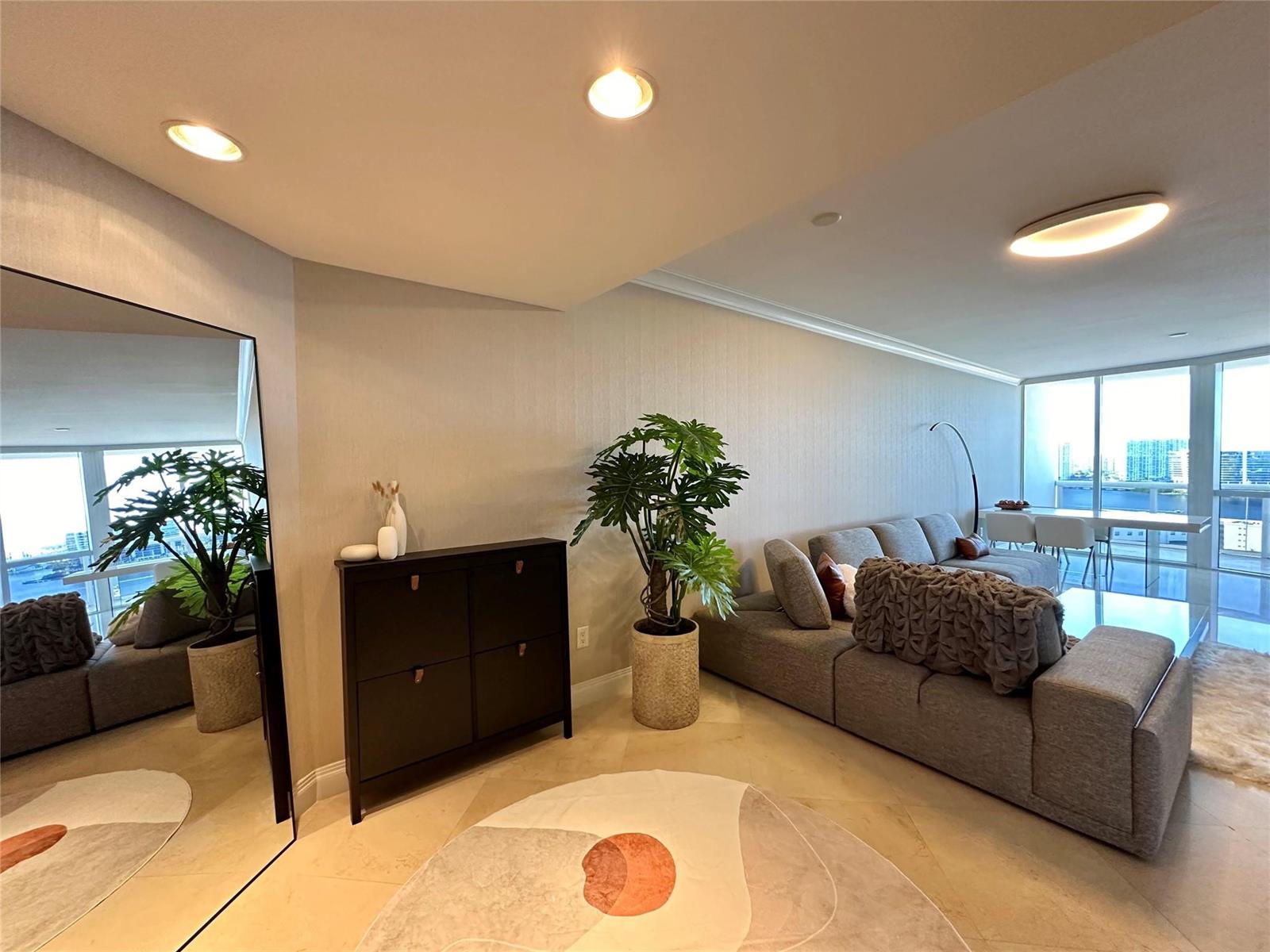 See details 1901 2 / 1649 sq. ft. $ 2026-06-17 0 Photo