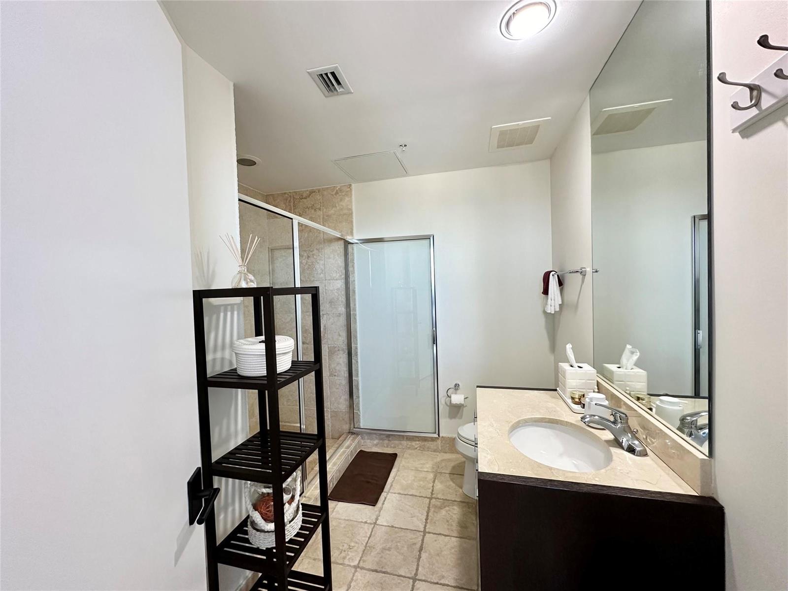 See details 1901 2 / 1649 sq. ft. $ 2026-06-17 0 Photo