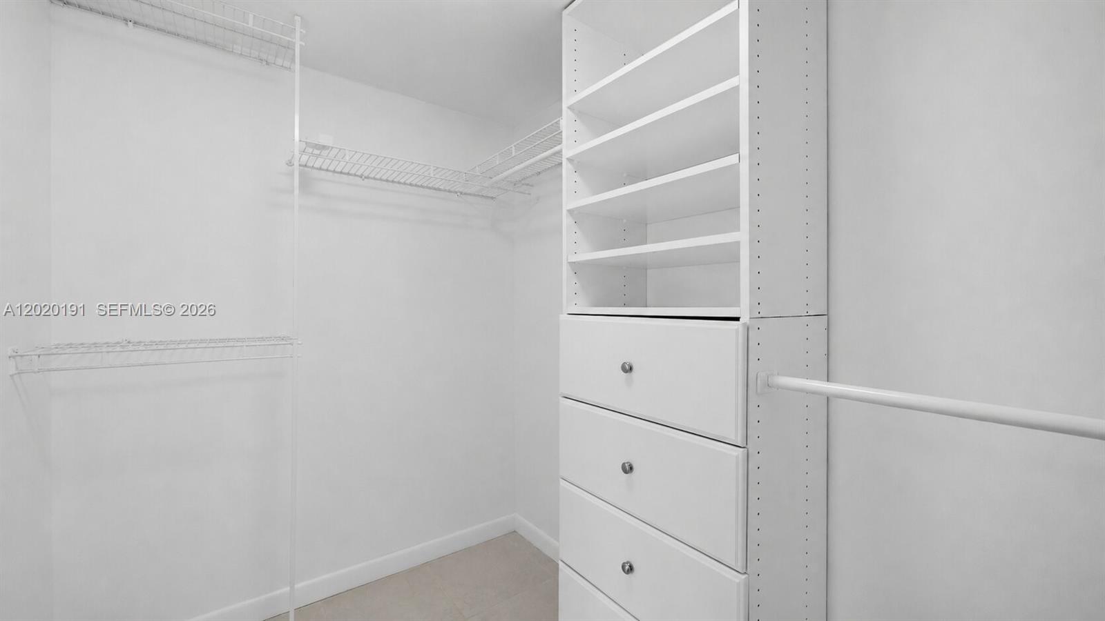 Photo of 20301 Country Club Dr  #1126, Aventura, Florida, 33180 - 
