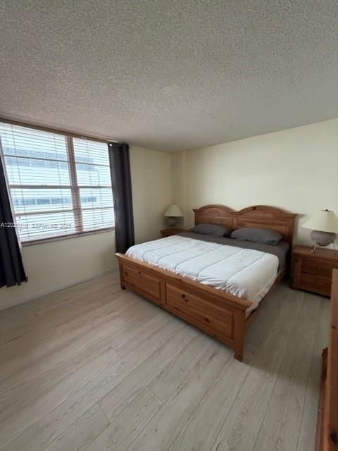 Photo of 3725 Ocean Dr  #615, Hollywood, Florida, 33019 - 
