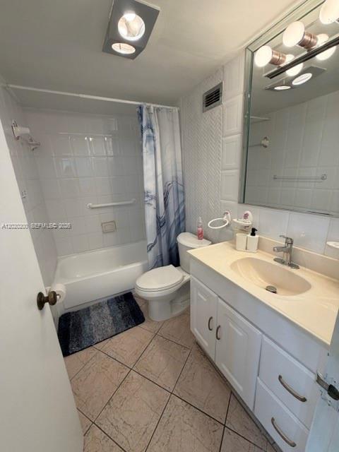 Photo of 3725 Ocean Dr  #615, Hollywood, Florida, 33019 - 