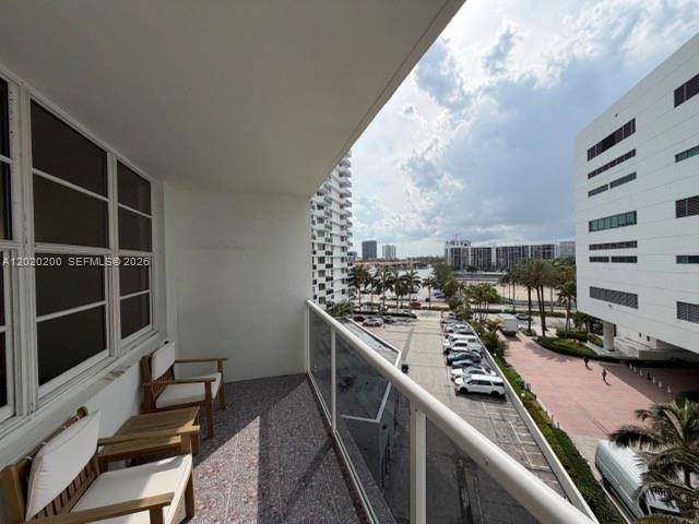Photo of 3725 Ocean Dr  #615, Hollywood, Florida, 33019 - 