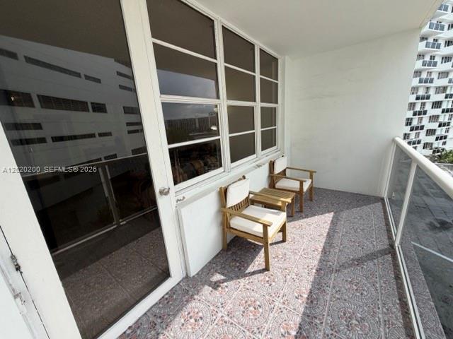Photo of 3725 Ocean Dr  #615, Hollywood, Florida, 33019 - 