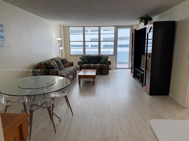 Photo of 3725 Ocean Dr  #615, Hollywood, Florida, 33019 - 