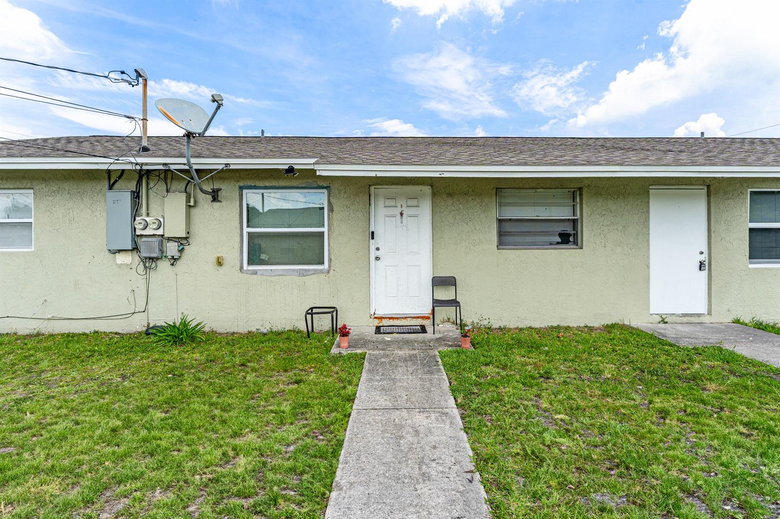   / 0 3300 sq. ft. $ 2026-06-20 0 foto