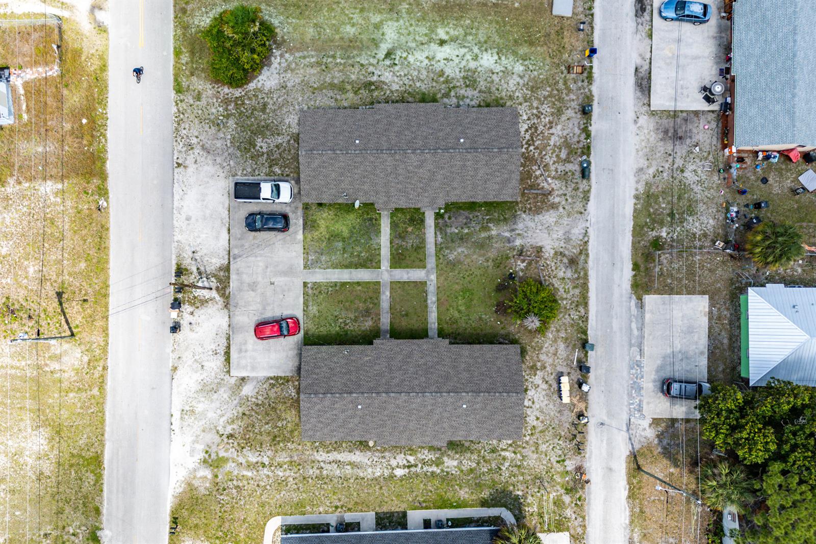   / 0 3300 sq. ft. $ 2026-06-20 0 foto