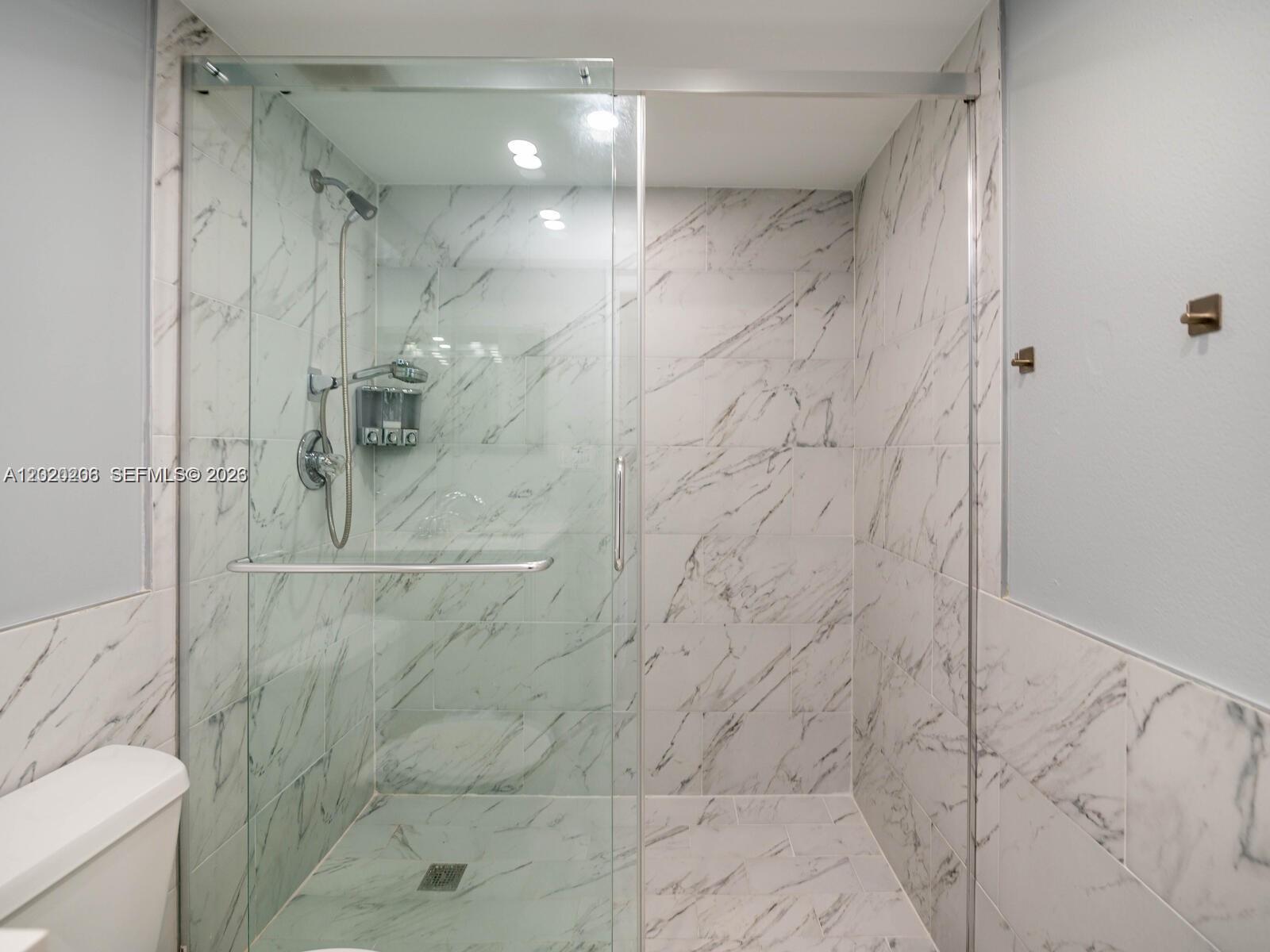 Photo of 3600 Mystic Pointe Dr  #808, Aventura, Florida, 33180 - 