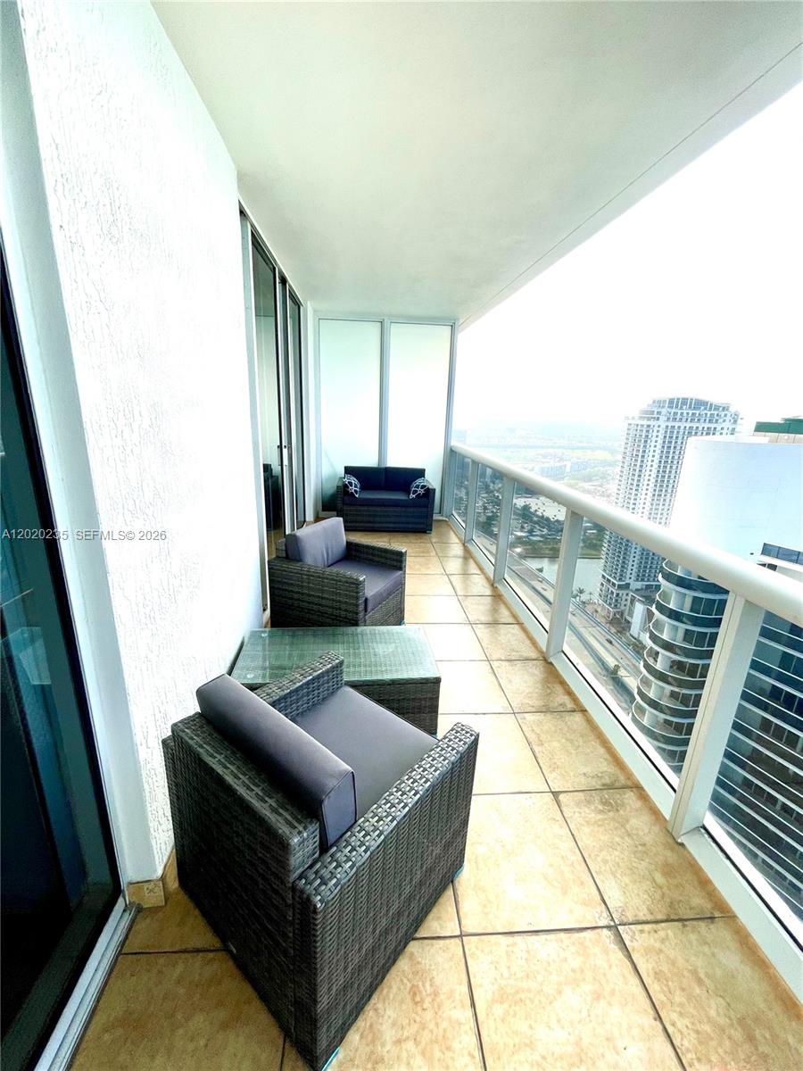 4810 2 / 2 1337 sq. ft. $ 2026-05-16 0 Photo