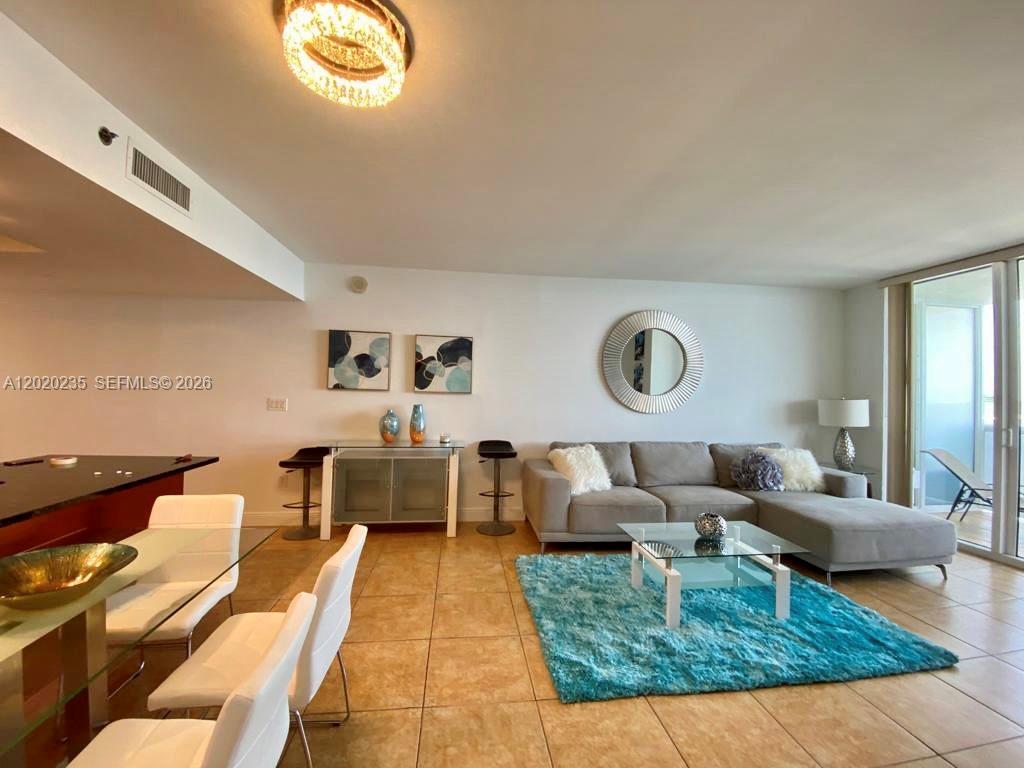 4810 2 / 2 1337 sq. ft. $ 2026-05-16 0 Photo