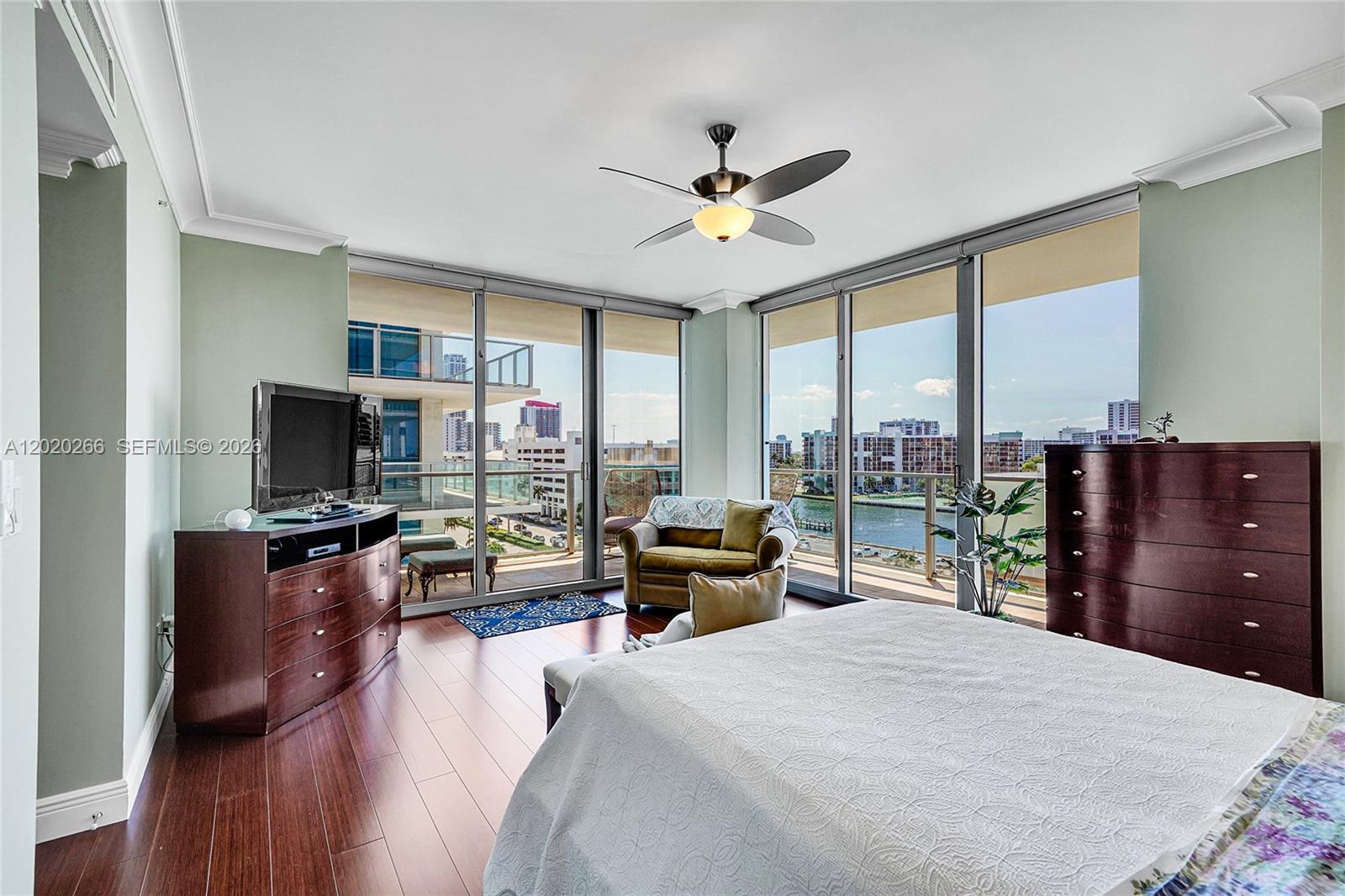 Photo of 3101 Ocean Dr #701, Hollywood, Florida, 33019 -