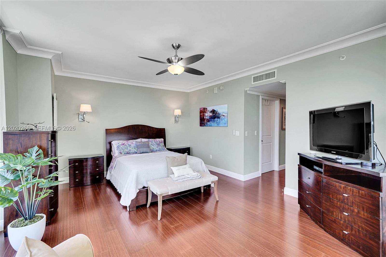 Photo of 3101 Ocean Dr #701, Hollywood, Florida, 33019 -