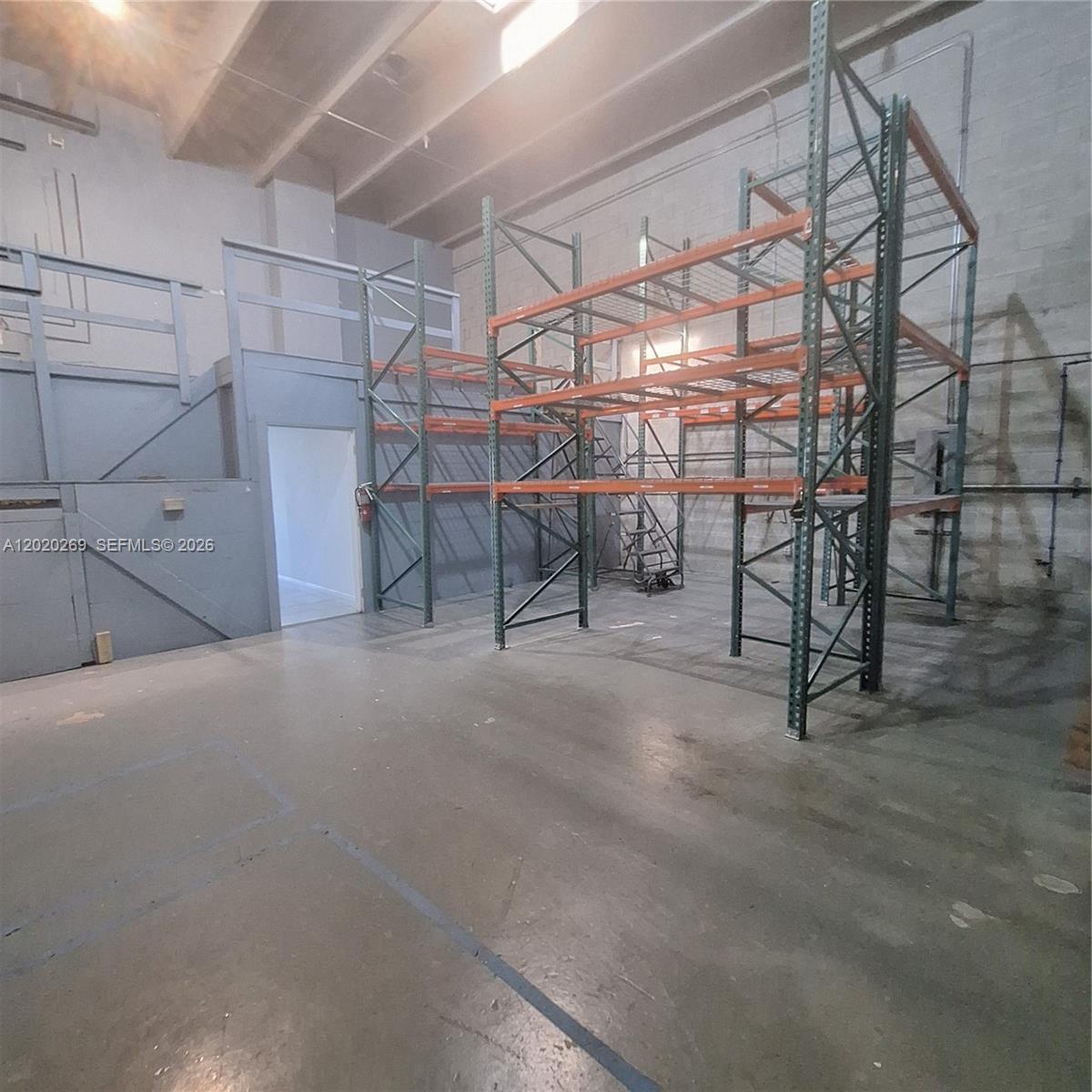 See details 4 / sq. ft. $ 2026-05-16 0 Photo