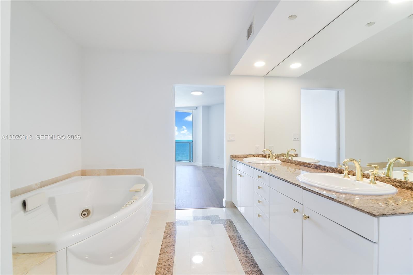 Photo of 19333 Collins Ave #1907, Sunny Isles Beach, Florida, 33160 -