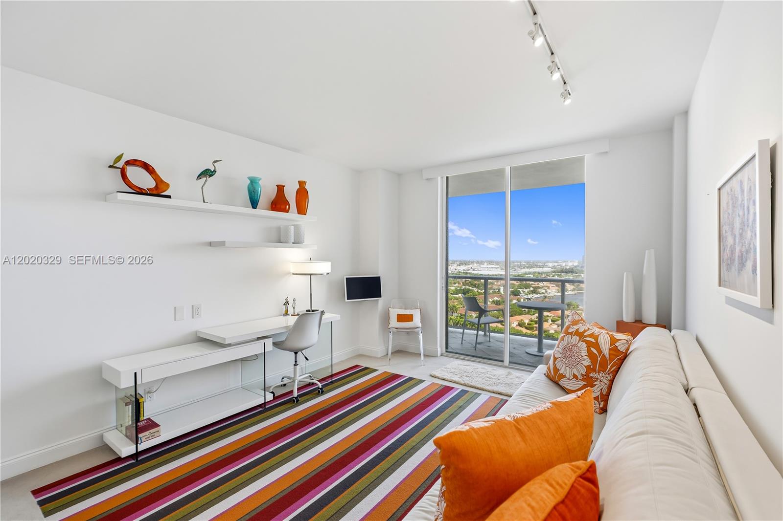 Photo of 20281 Country Club Dr  #2101, Aventura, Florida, 33180 - 