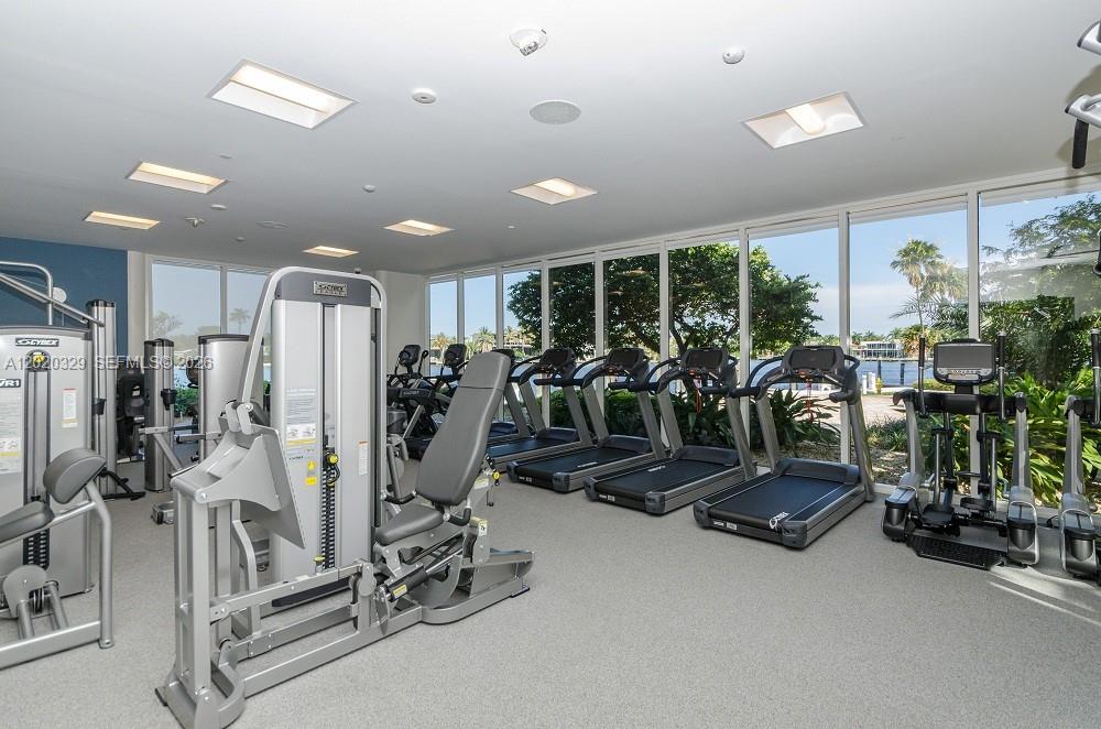 Photo of 20281 Country Club Dr  #2101, Aventura, Florida, 33180 - 