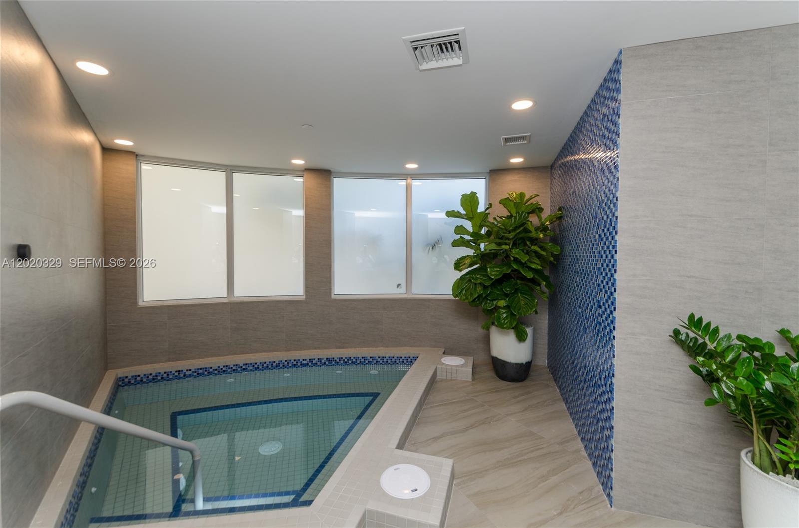 Photo of 20281 Country Club Dr  #2101, Aventura, Florida, 33180 - 