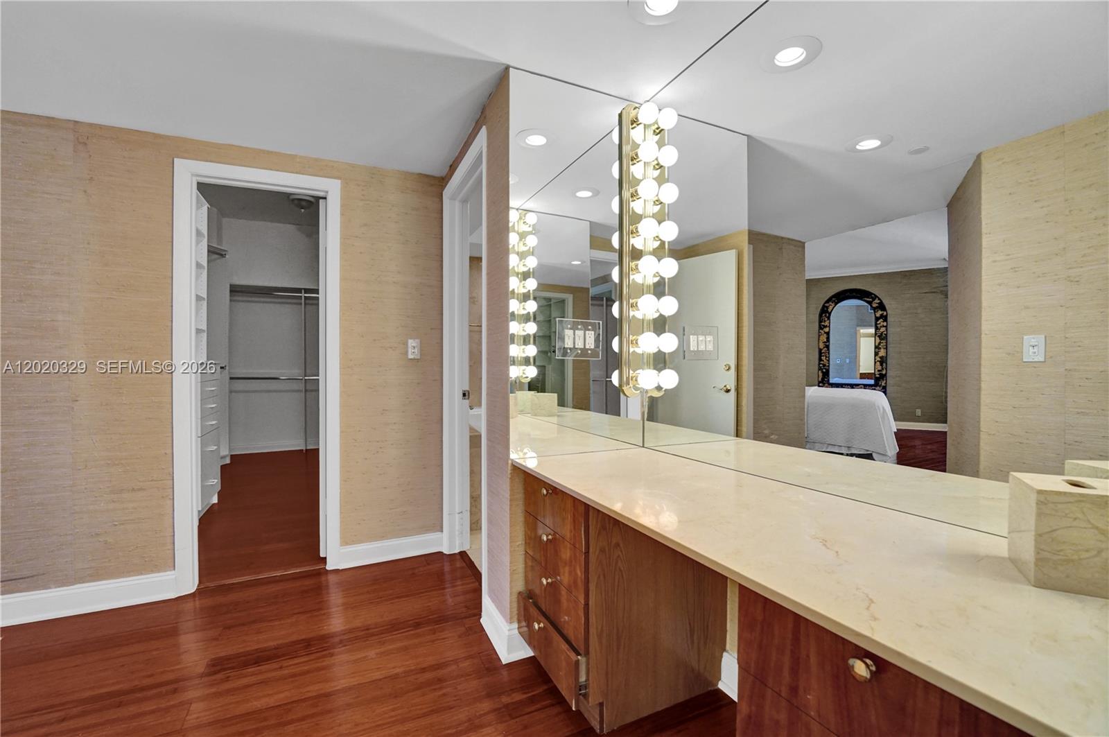 Photo of 20281 Country Club Dr  #2101, Aventura, Florida, 33180 - 