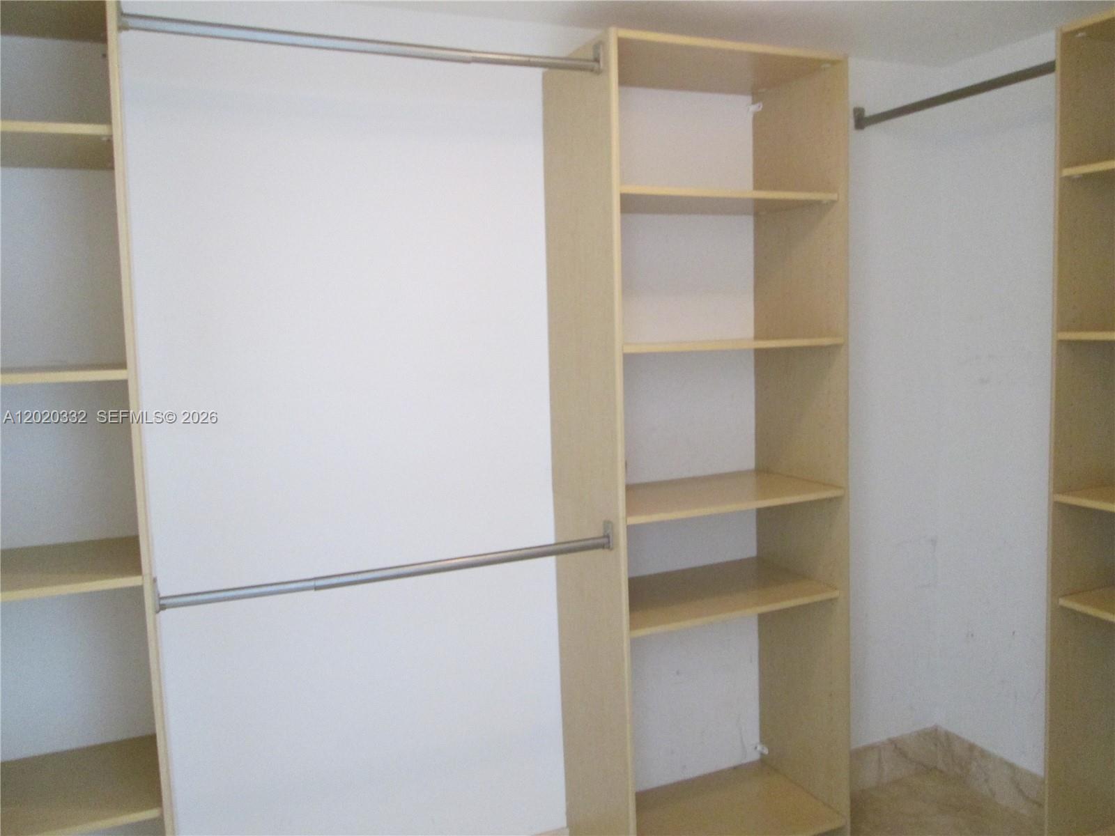See details 2301 3 / 4 2078 sq. ft. $ 2026-07-03 0 Photo