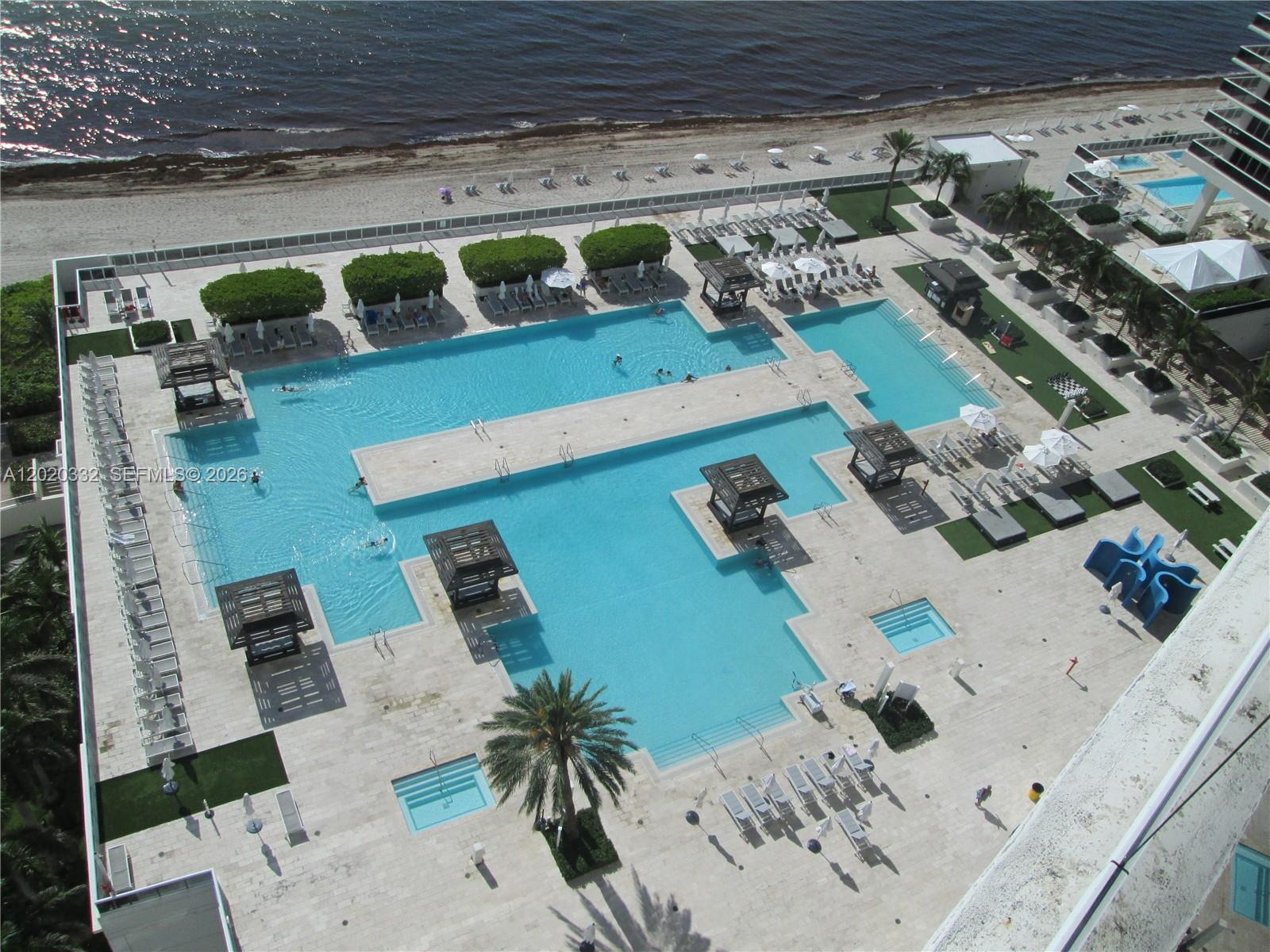 See details 2301 3 / 4 2078 sq. ft. $ 2026-07-03 0 Photo