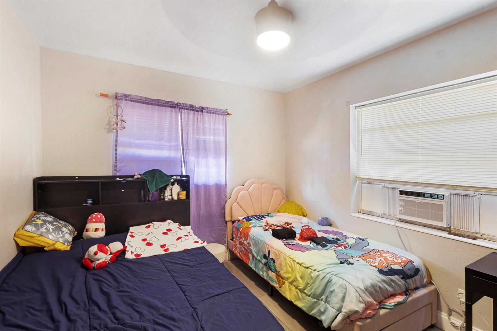 See details / 0 2792 sq. ft. $ 2026-09-07 0 Photo