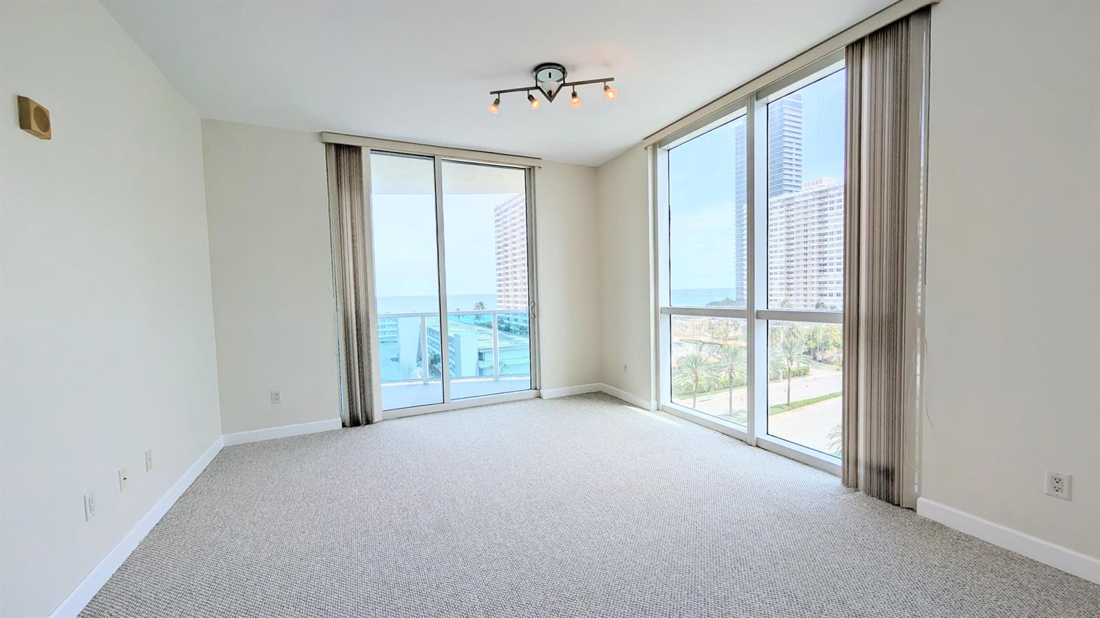 Photo of 1945 Ocean #701, Hallandale Beach, Florida, 33009 - 1000096448