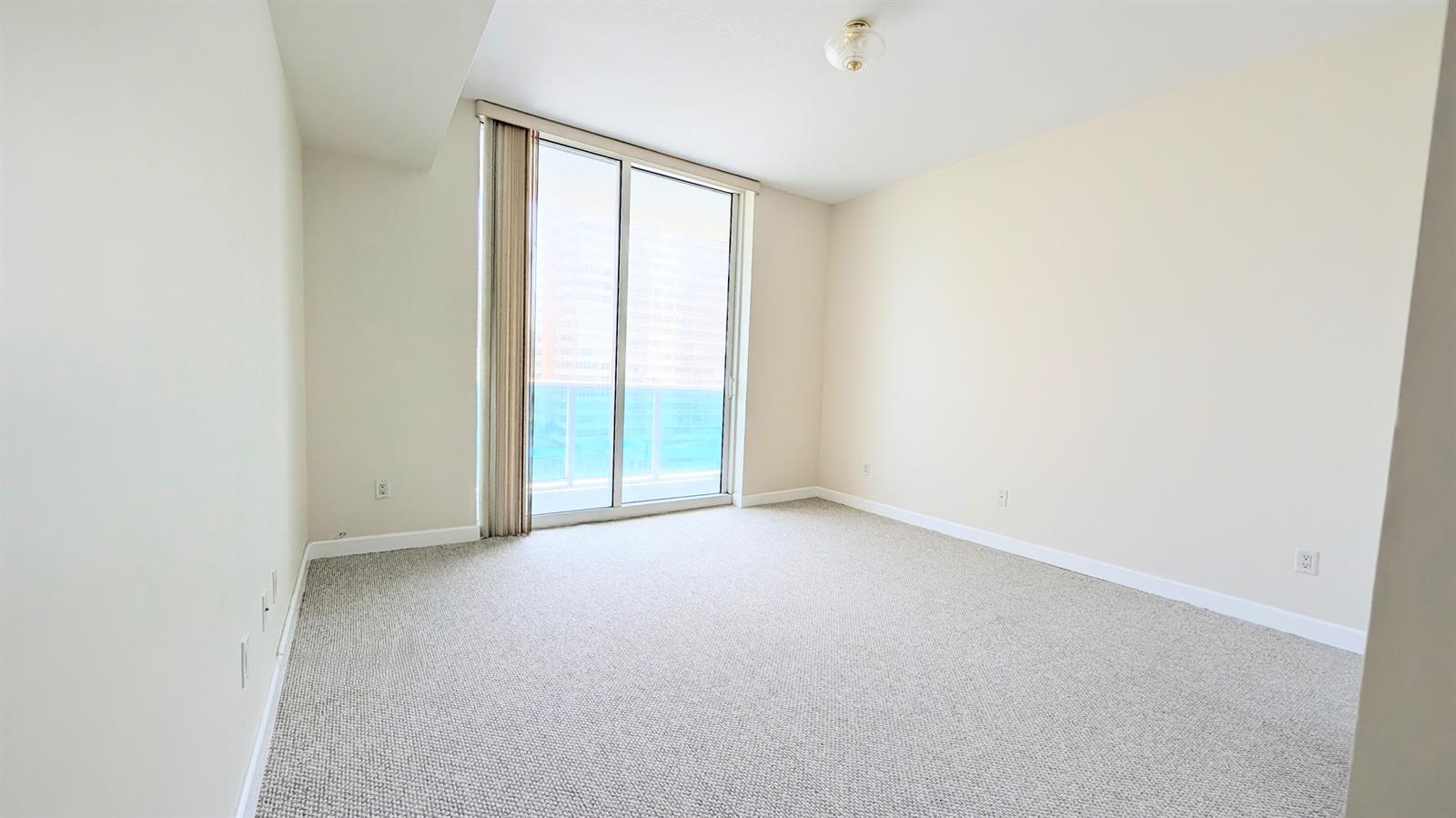 Photo of 1945 Ocean #701, Hallandale Beach, Florida, 33009 - 1000096464