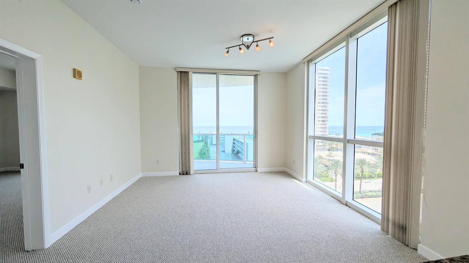 Photo of 1945 Ocean #701, Hallandale Beach, Florida, 33009 - 1000096472