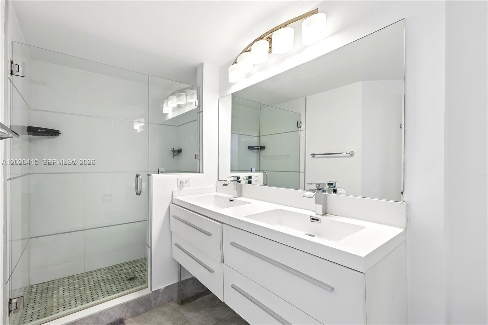 Photo of 17150 Bay Rd #2808, Sunny Isles Beach, Florida, 33160 - Master Bathroom
