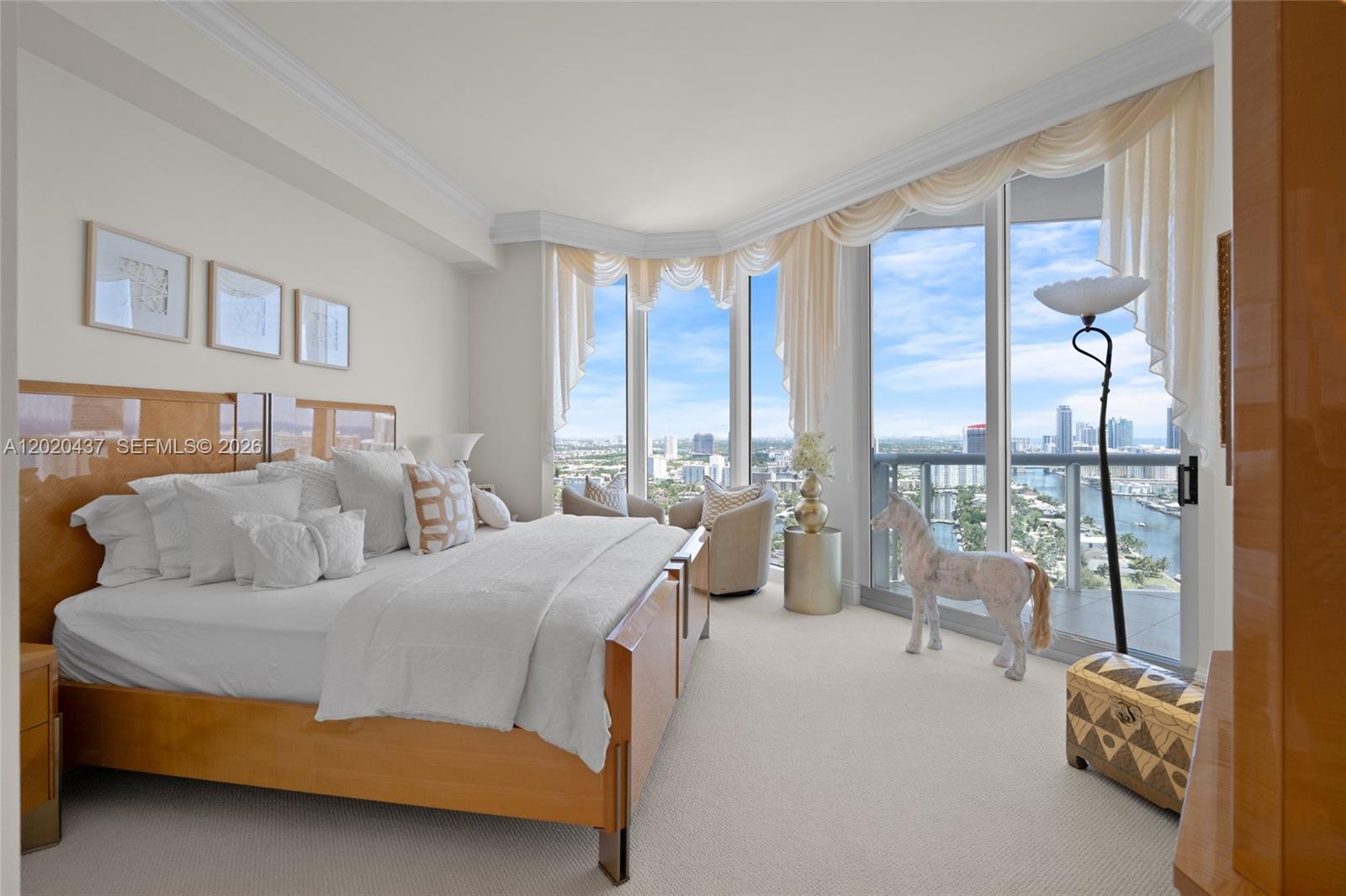 Photo of 21200 Point Pl  #2802, Aventura, Florida, 33180 - 