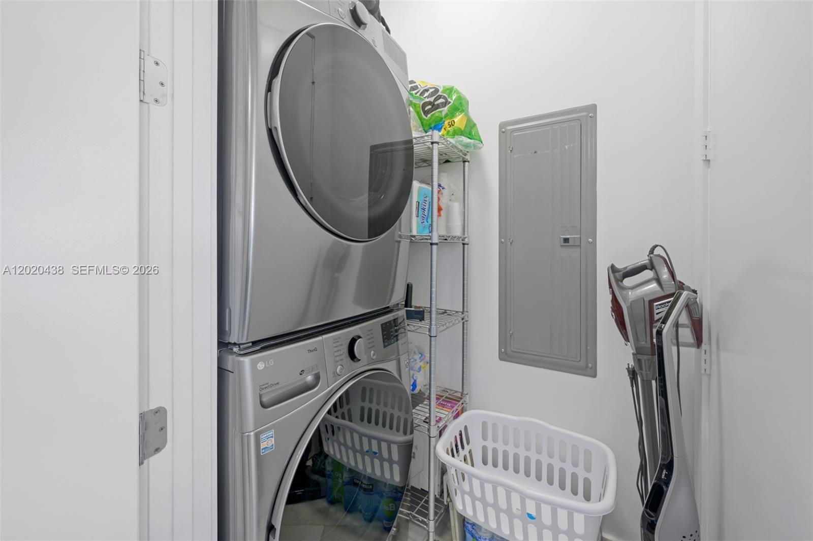 See details 4103 2 / 3 1962 sq. ft. $ 2026-05-16 0 Photo