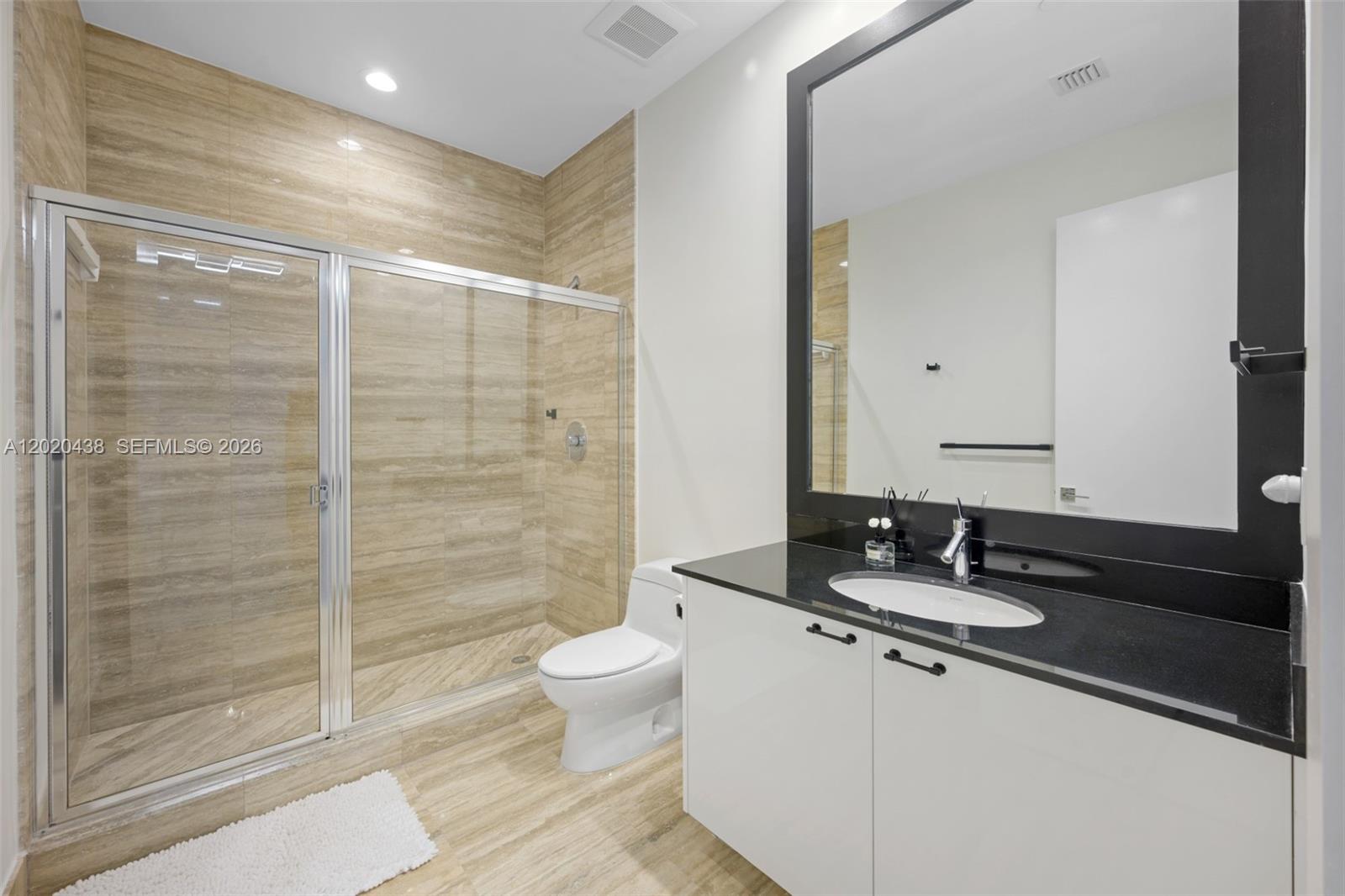 See details 4103 2 / 3 1962 sq. ft. $ 2026-05-16 0 Photo