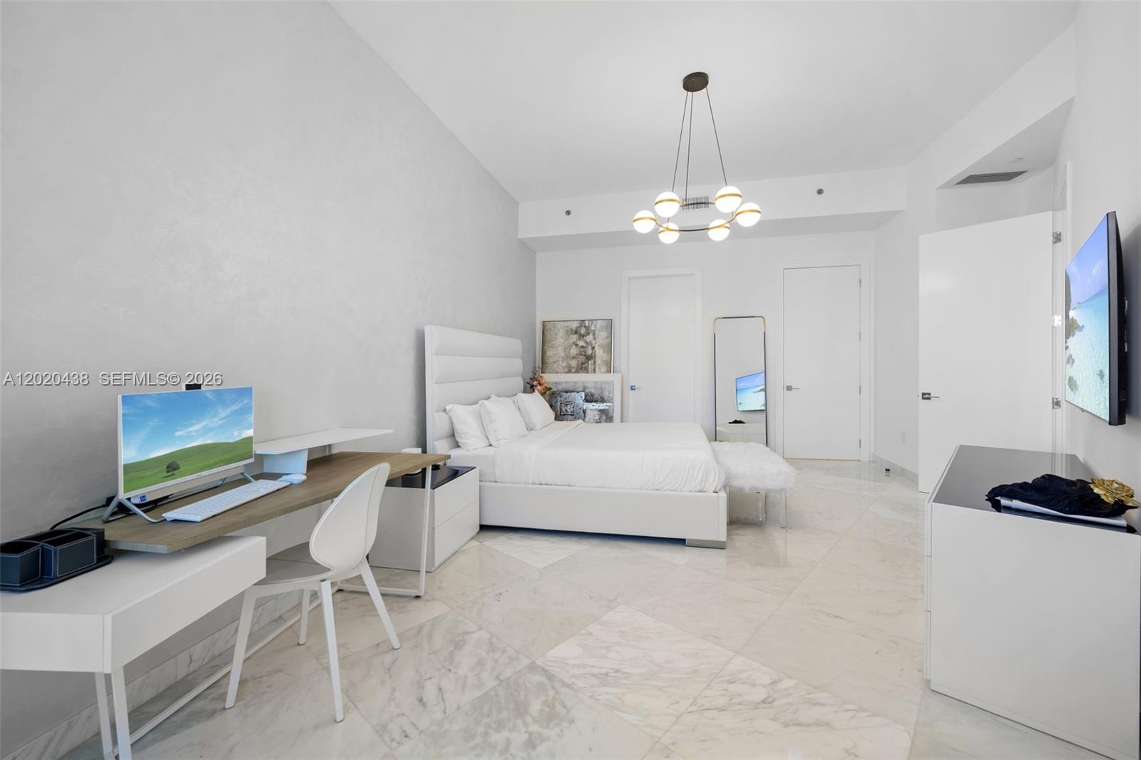 See details 4103 2 / 3 1962 sq. ft. $ 2026-05-16 0 Photo