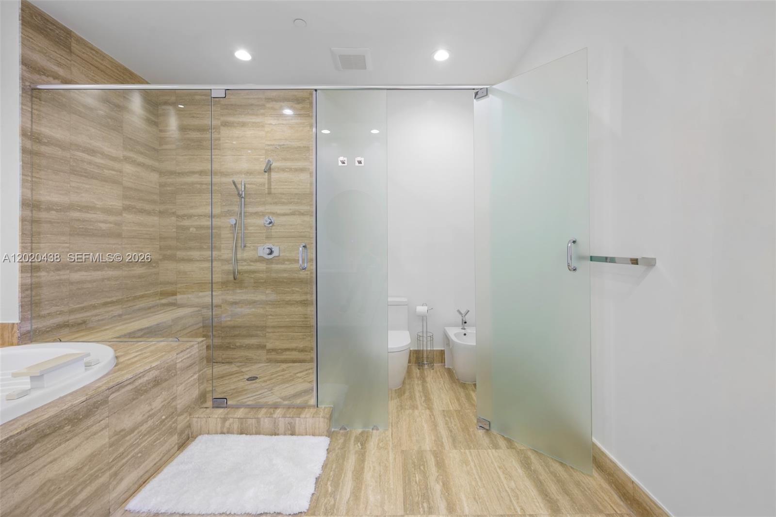 See details 4103 2 / 3 1962 sq. ft. $ 2026-05-16 0 Photo