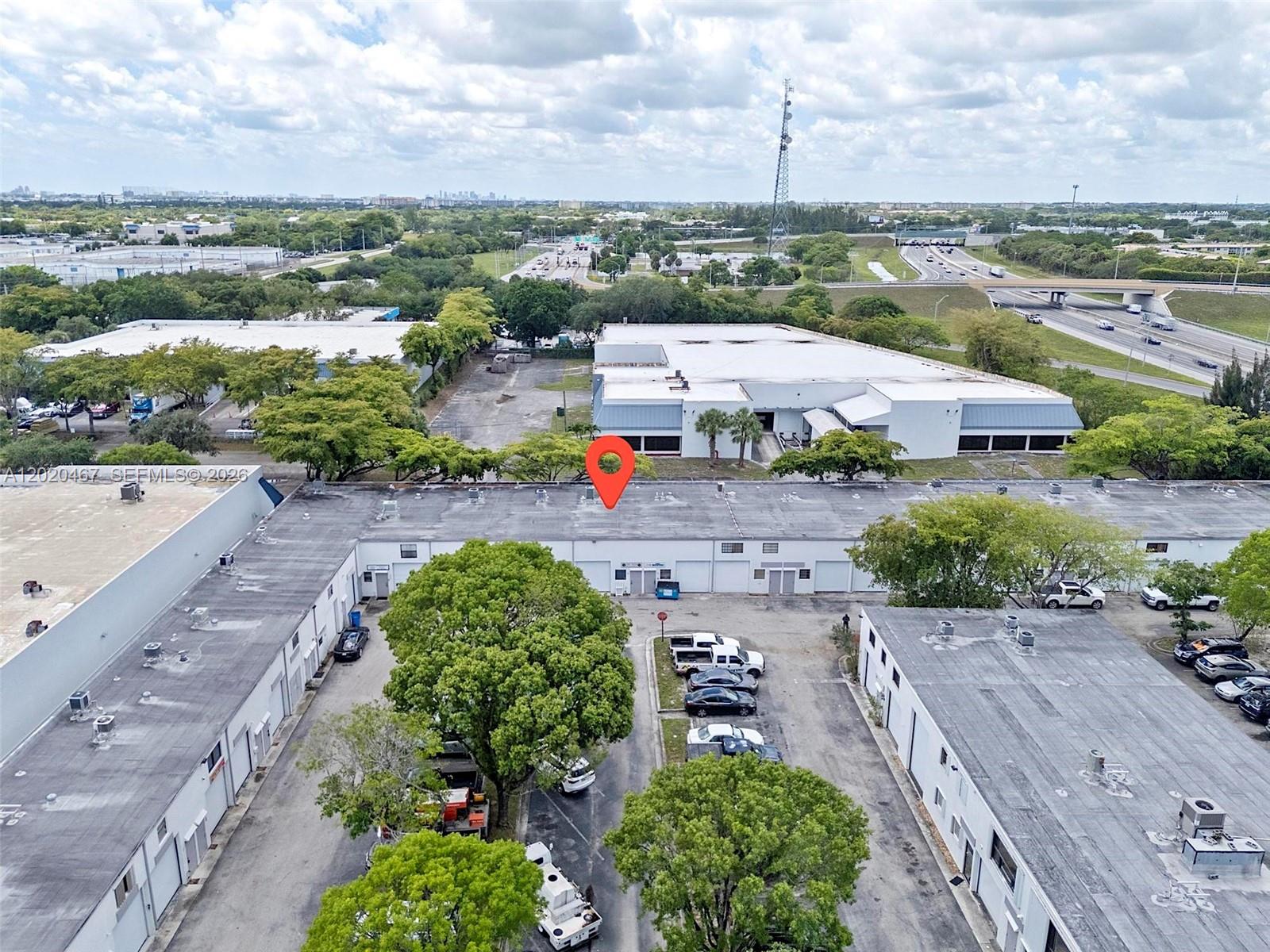 See details 311 / sq. ft. $ 2026-05-17 0 Photo