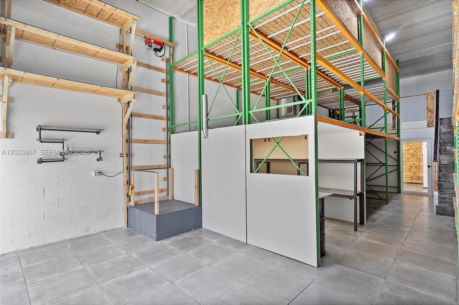 See details 311 / sq. ft. $ 2026-05-17 0 Photo