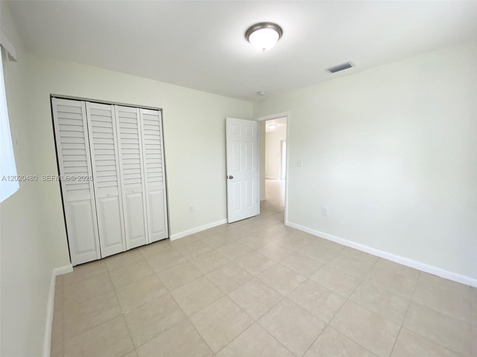 See details / sq. ft. $ 2026-05-17 0 Photo