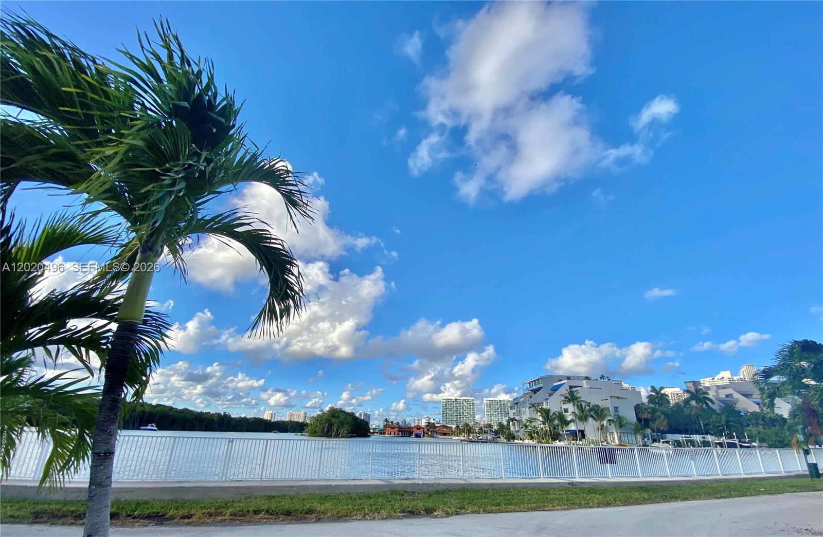 Photo of 400 Kings Point Dr  #811, Sunny Isles Beach, Florida, 33160 - 