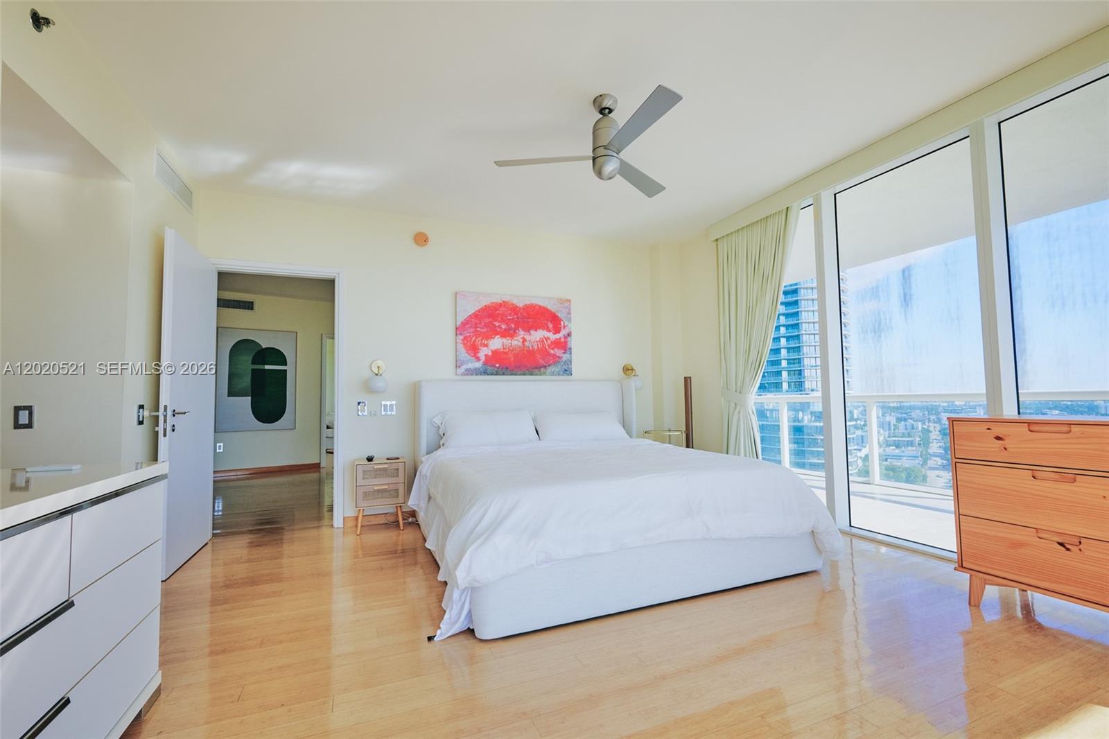 Photo of 450 Alton Rd  #2810, Miami Beach, Florida, 33139 - 