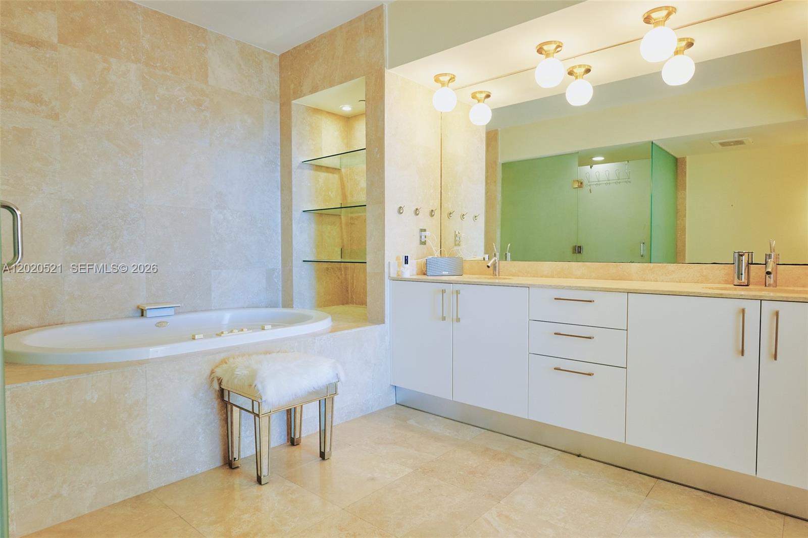 Photo of 450 Alton Rd  #2810, Miami Beach, Florida, 33139 - 