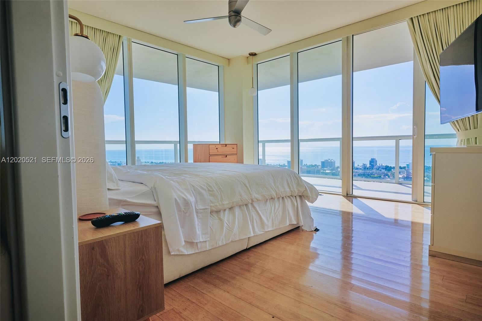 Photo of 450 Alton Rd  #2810, Miami Beach, Florida, 33139 - 