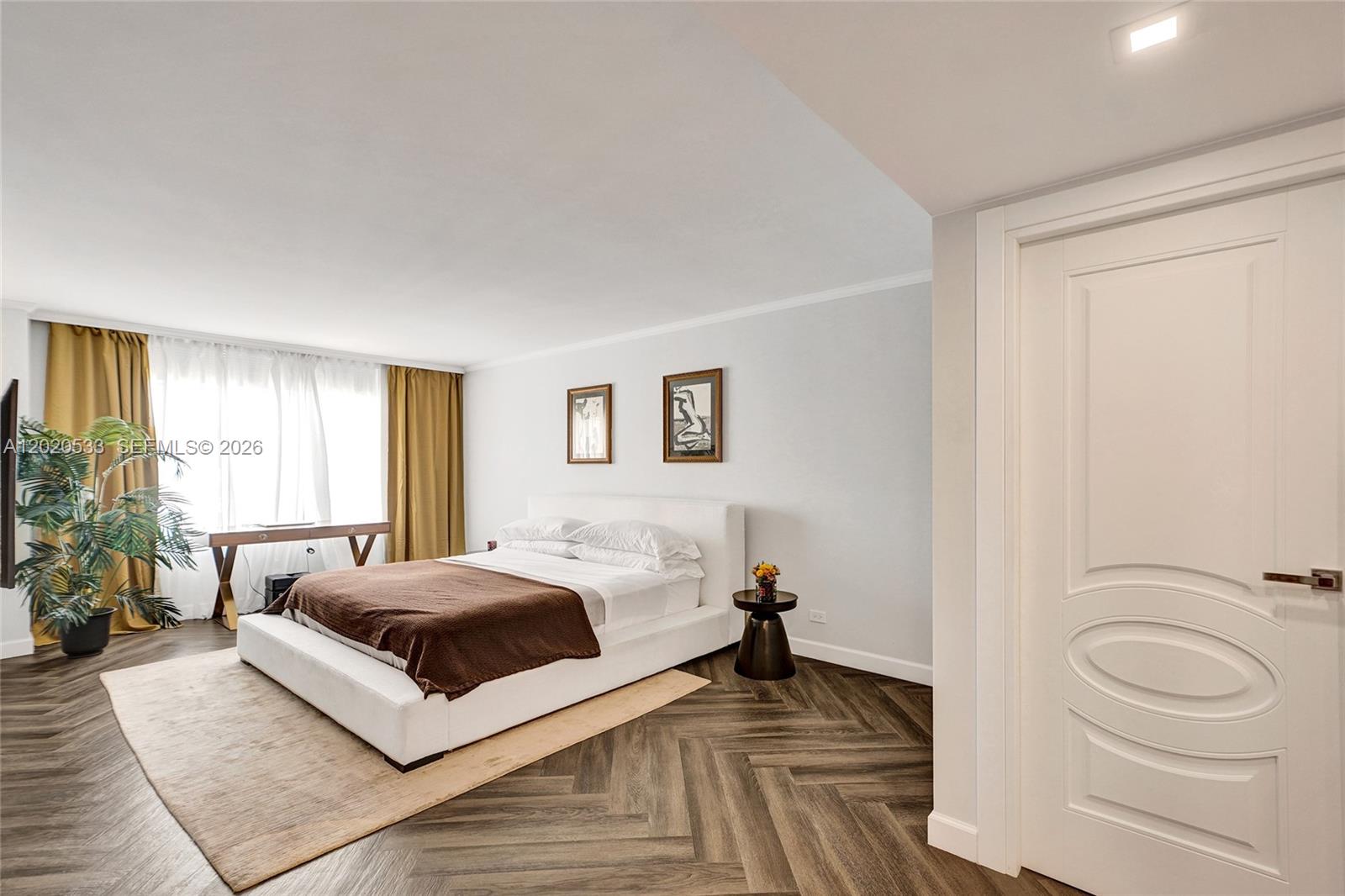 See details 2112 2 / 2 1552 sq. ft. $ 2026-05-17 0 Photo