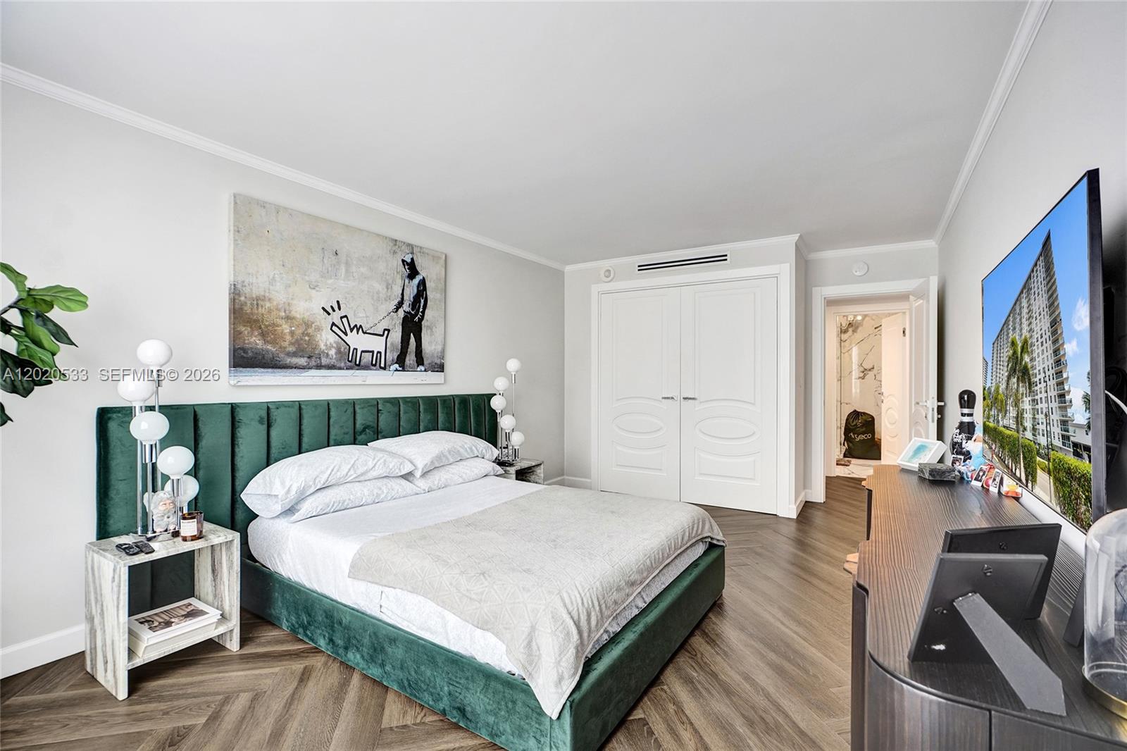 See details 2112 2 / 2 1552 sq. ft. $ 2026-05-17 0 Photo