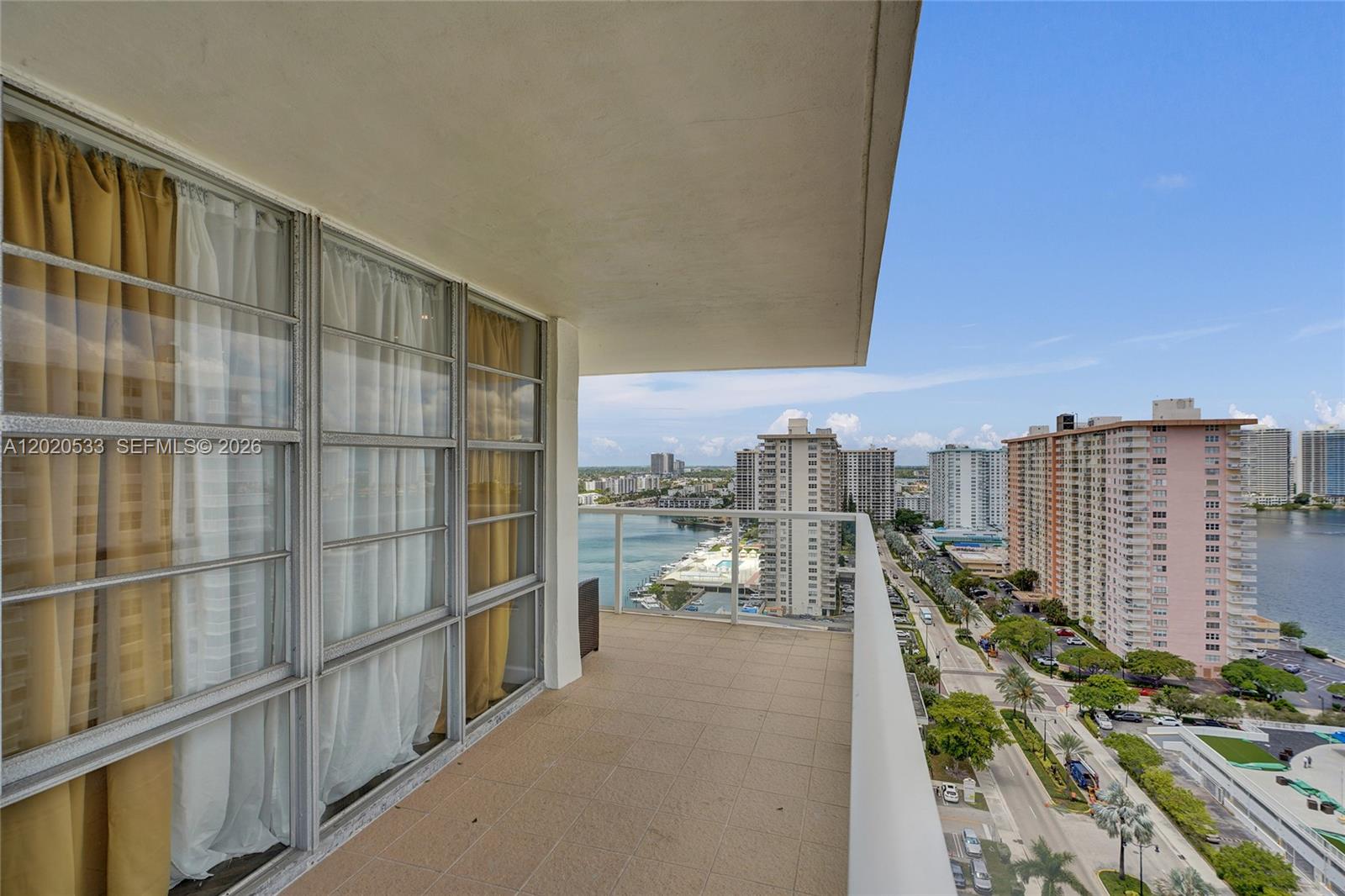 See details 2112 2 / 2 1552 sq. ft. $ 2026-05-17 0 Photo