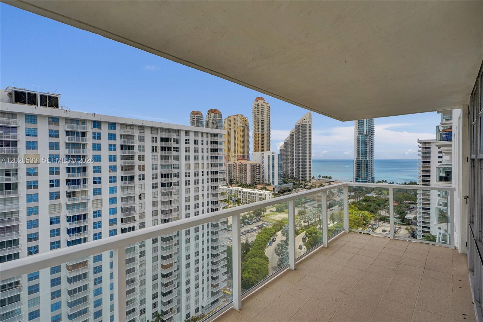 See details 2112 2 / 2 1552 sq. ft. $ 2026-05-17 0 Photo