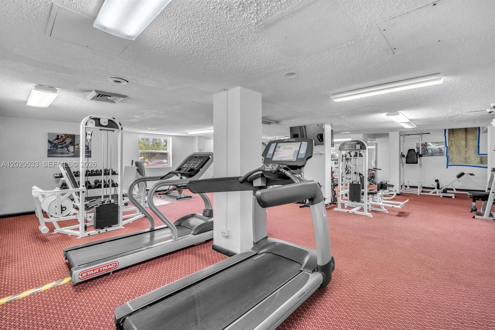 See details 2112 2 / 2 1552 sq. ft. $ 2026-05-17 0 Photo