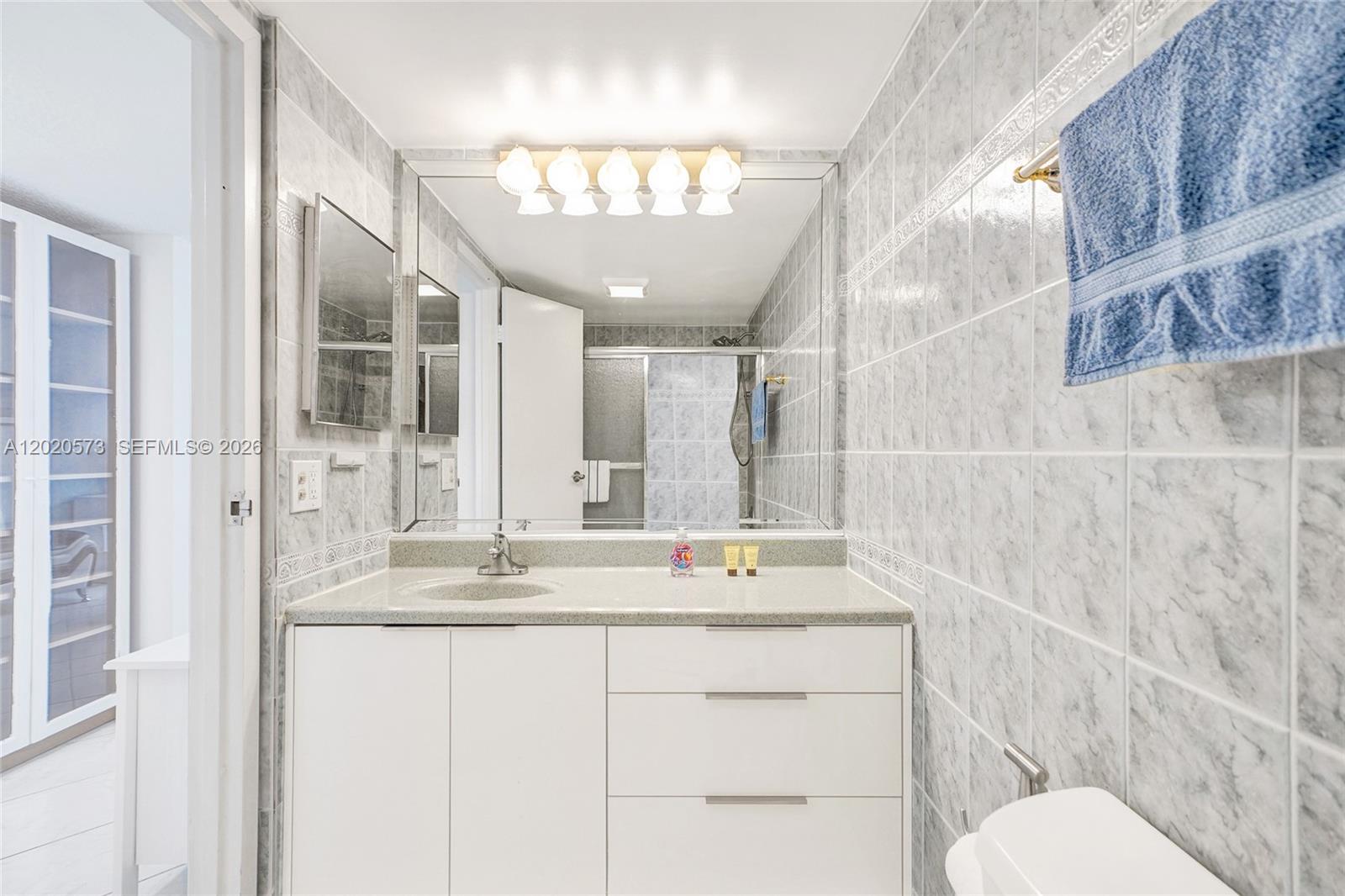 1611 1 / 2 1104 sq. ft. $ 2026-05-17 0 Photo