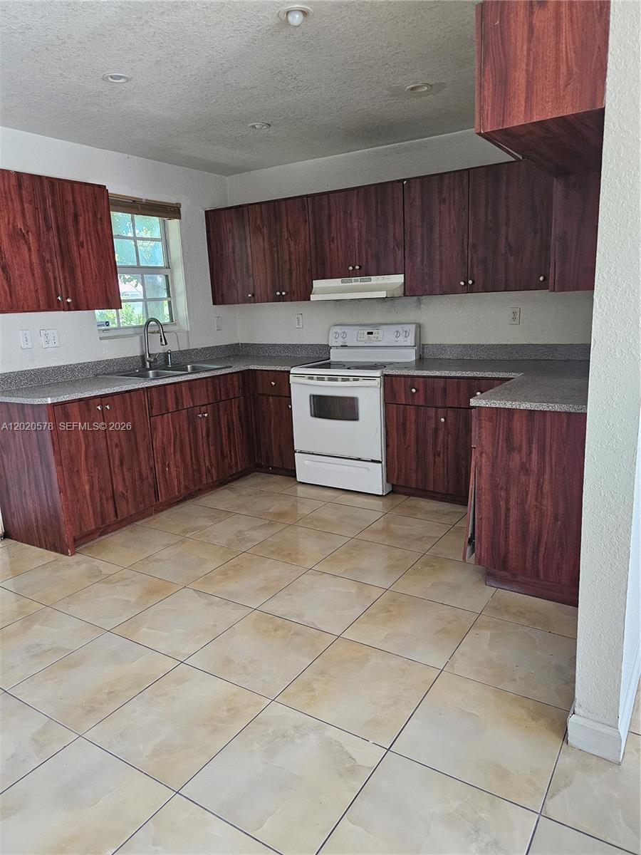   /  2664 sq. ft. $ 2026-05-17 0 Photo